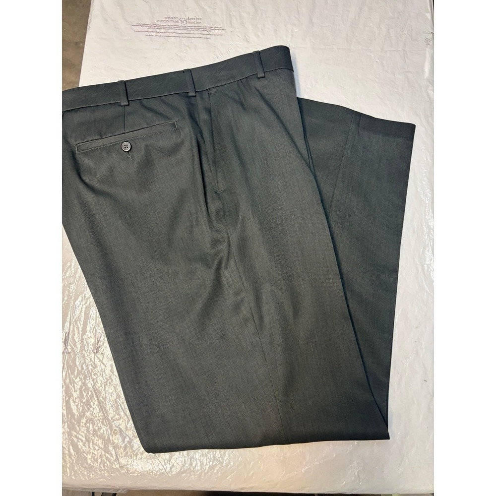 Van Heusen Traveler Pants Men's 38X32 Non‎ Iron